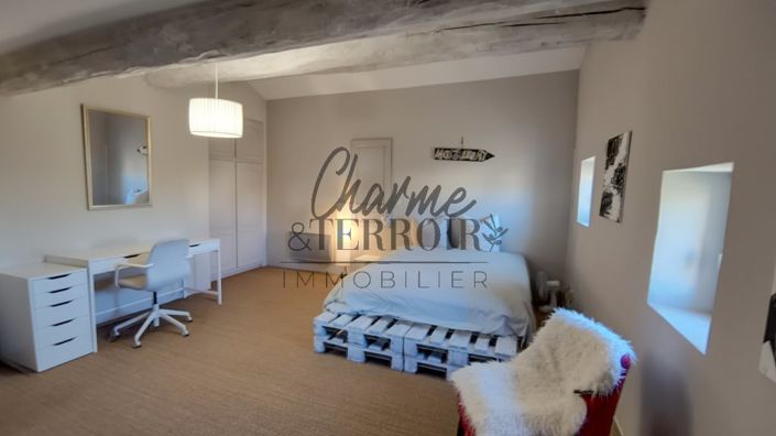 Image No.28-5 Bed House for sale