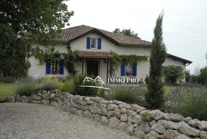 Image No.10-3 Bed House for sale