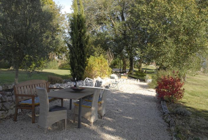 Image No.15-3 Bed House for sale
