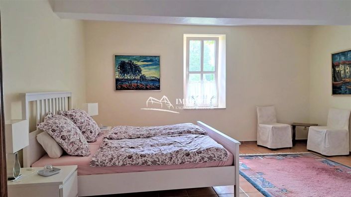 Image No.25-3 Bed House for sale