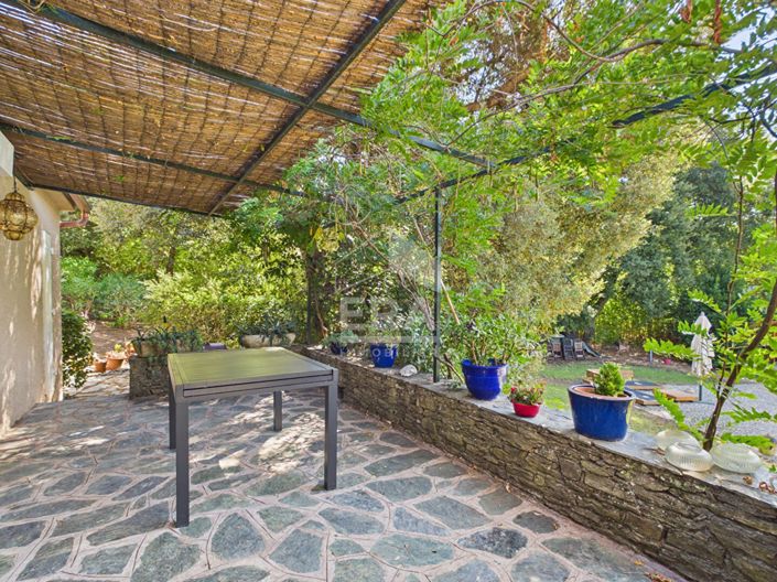 Image No.17-5 Bed House for sale