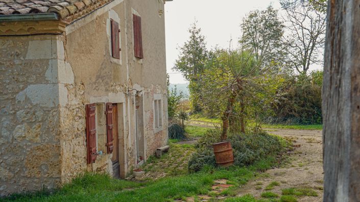 Image No.8-4 Bed House for sale