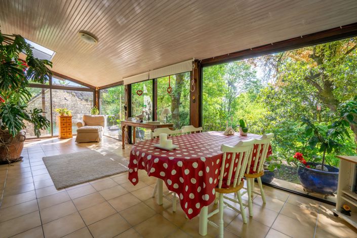 Image No.10-3 Bed House for sale