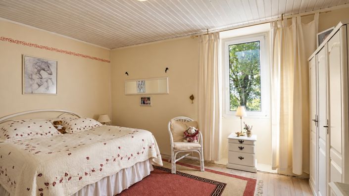 Image No.16-3 Bed House for sale