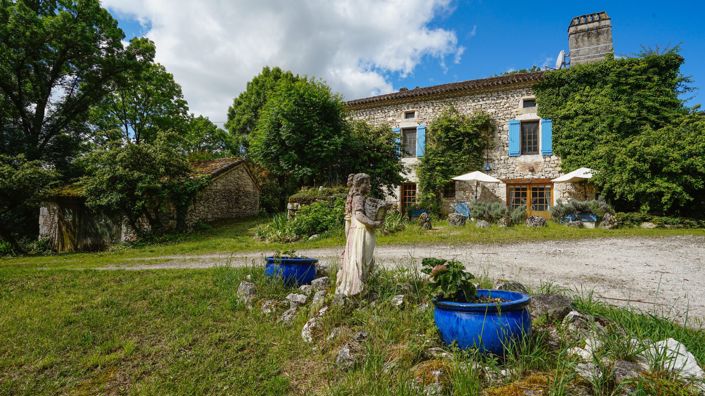 Image No.24-3 Bed House for sale