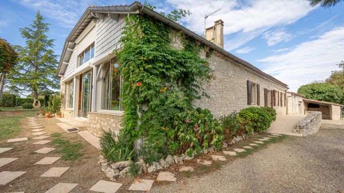 Image No.2-5 Bed House for sale