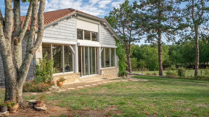 Image No.3-5 Bed House for sale