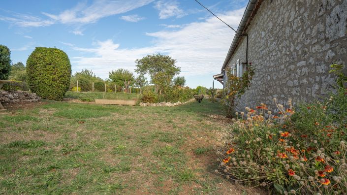 Image No.5-5 Bed House for sale