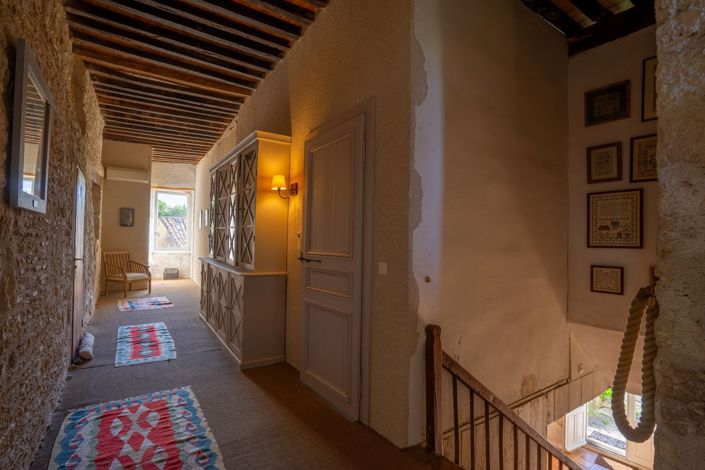 Image No.4-4 Bed House for sale