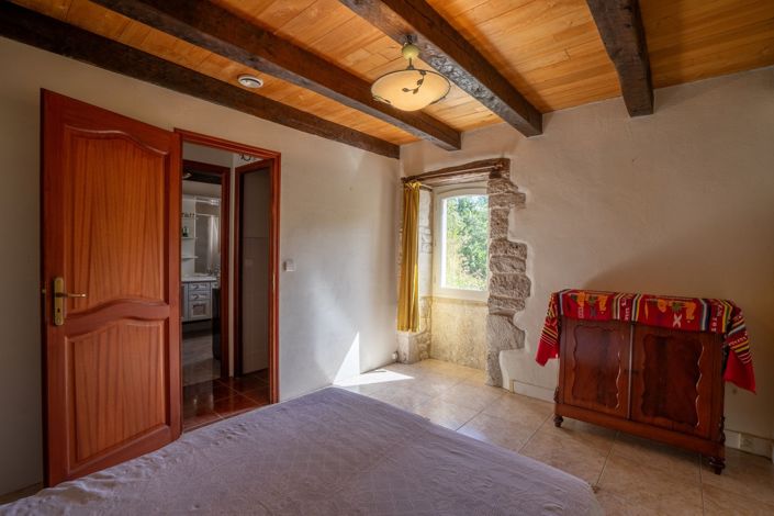 Image No.11-8 Bed House for sale
