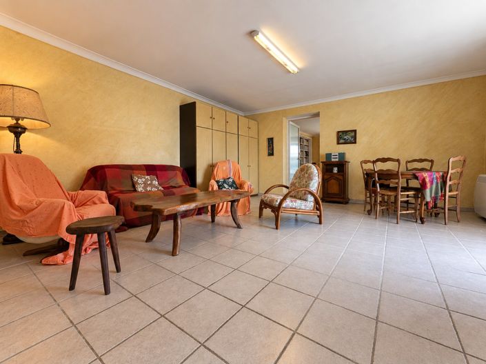 Image No.6-1 Bed House for sale