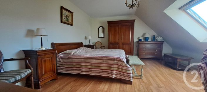 Image No.11-5 Bed House for sale