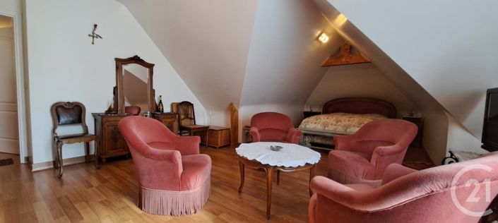 Image No.12-5 Bed House for sale