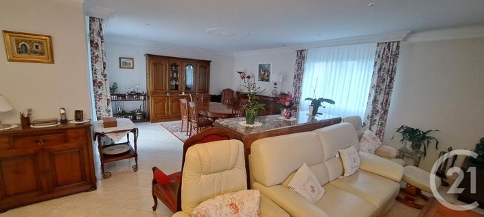 Image No.4-5 Bed House for sale