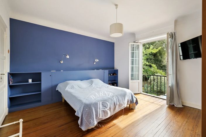 Image No.14-4 Bed House for sale