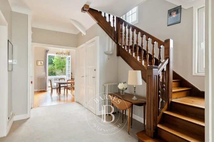 Image No.9-4 Bed House for sale