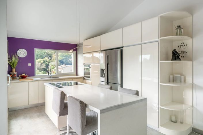 Image No.7-5 Bed House for sale