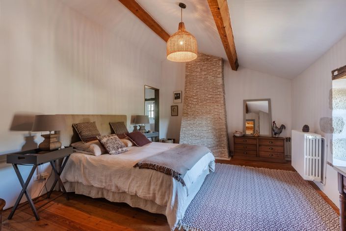 Image No.24-5 Bed House for sale