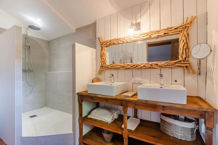 Image No.25-5 Bed House for sale