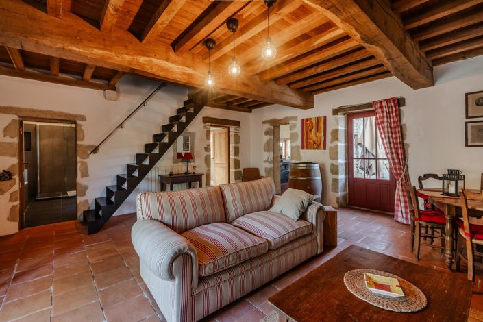 Image No.34-5 Bed House for sale