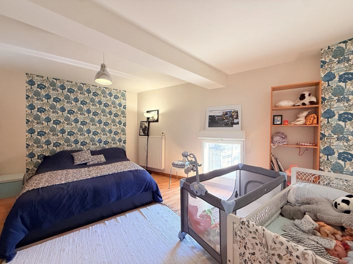 Image No.19-5 Bed House for sale