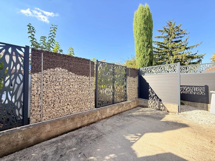 Image No.27-5 Bed House for sale