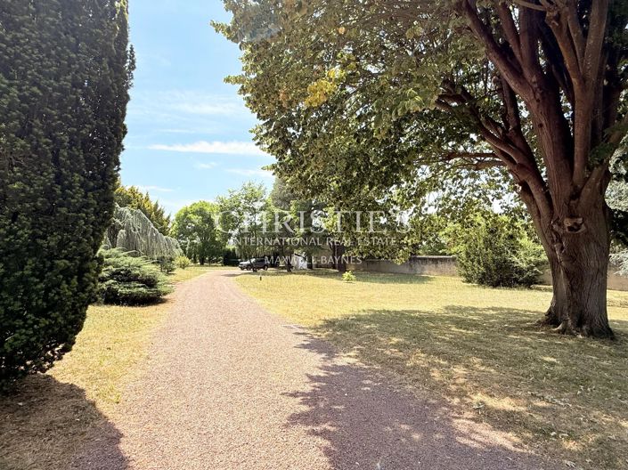 Image No.28-7 Bed House for sale