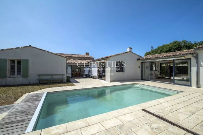 Image No.34-6 Bed House for sale