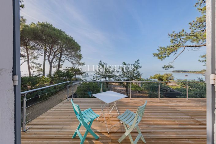 Image No.19-5 Bed House for sale