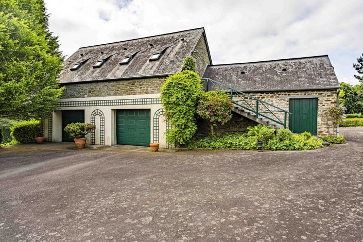 Image No.15-4 Bed House for sale