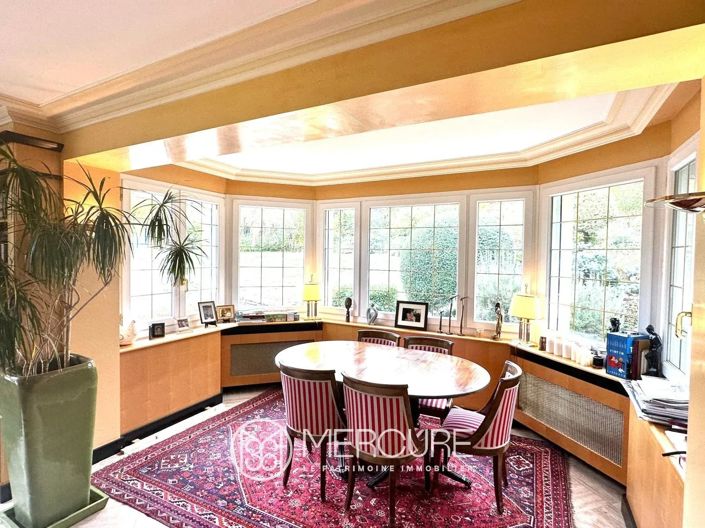 Image No.6-4 Bed House for sale