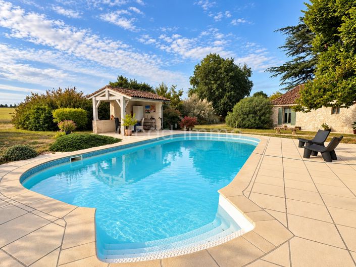 Image No.3-3 Bed House for sale