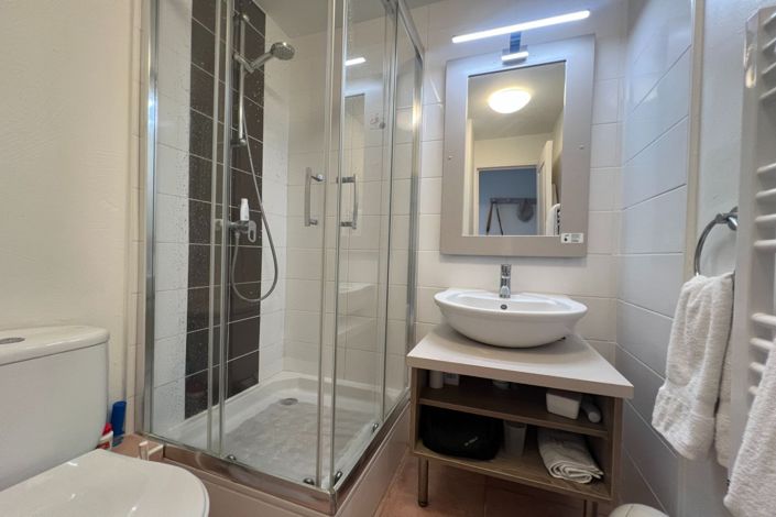 Image No.11-2 Bed Apartment for sale