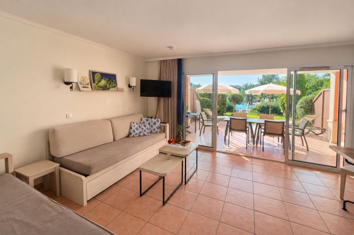 Image No.4-2 Bed Apartment for sale