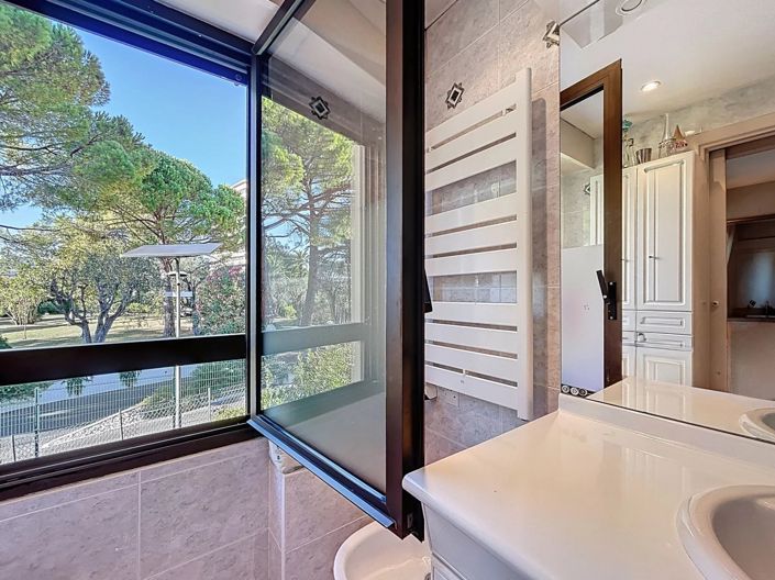 Image No.14-3 Bed Apartment for sale