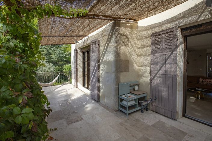 Image No.12-5 Bed House for sale