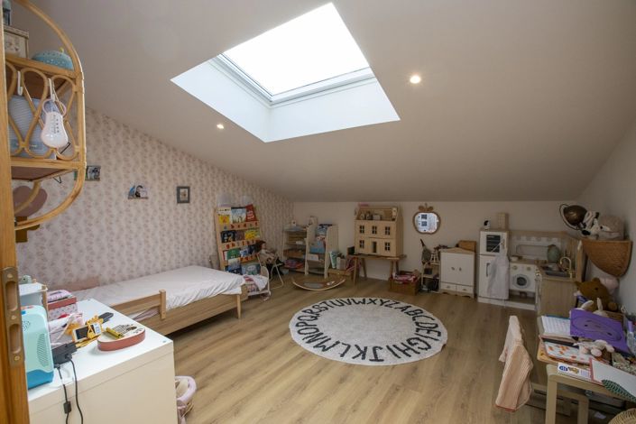 Image No.23-5 Bed House for sale