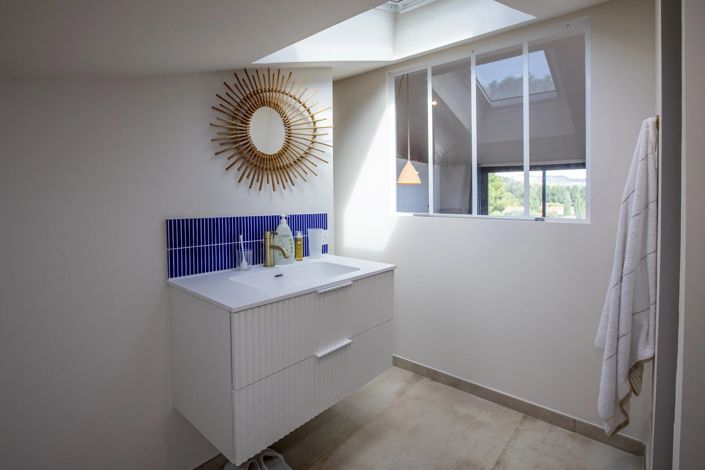 Image No.27-5 Bed House for sale