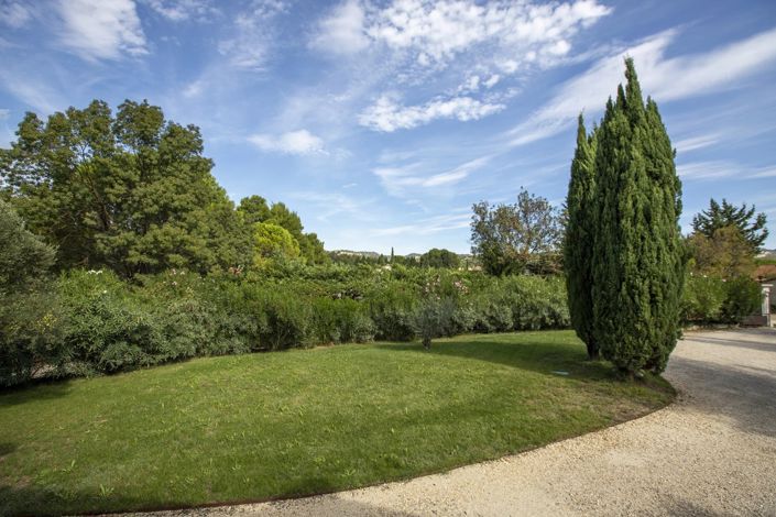Image No.4-5 Bed House for sale