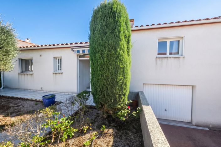 Image No.4-3 Bed House for sale