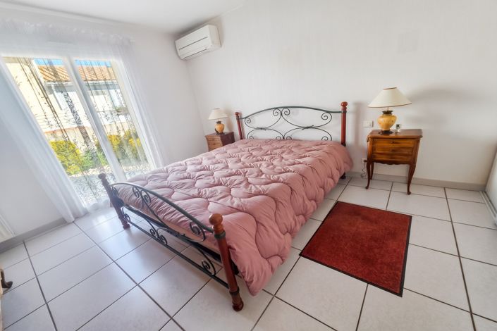 Image No.7-3 Bed House for sale