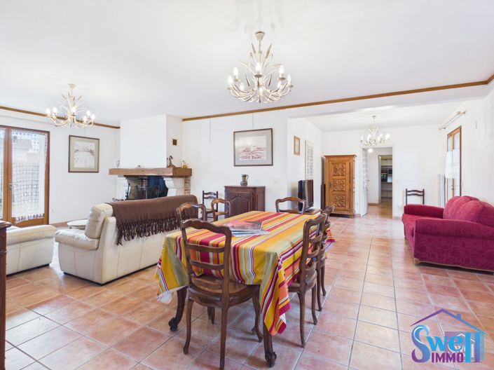 Image No.13-3 Bed House for sale