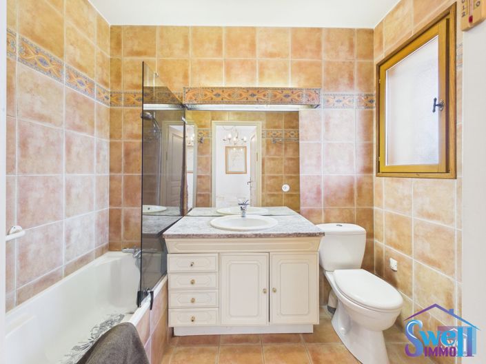 Image No.21-3 Bed House for sale