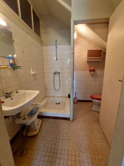 Image No.7-2 Bed House for sale