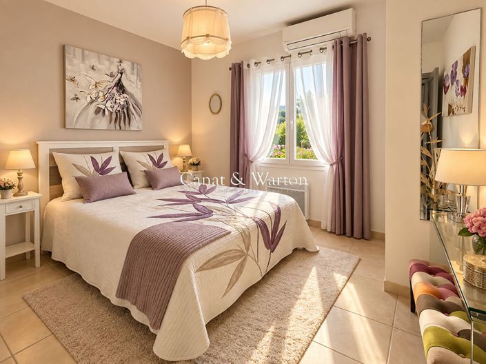 Image No.10-4 Bed House for sale