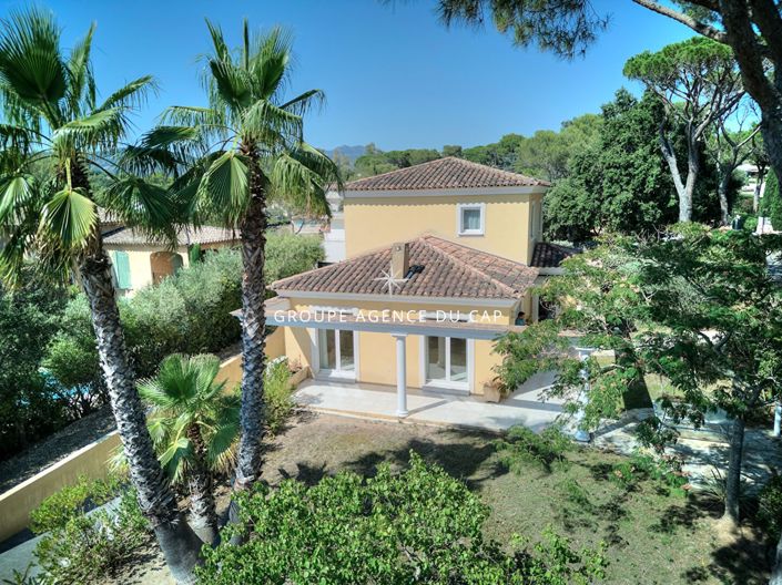 Image No.3-4 Bed House for sale