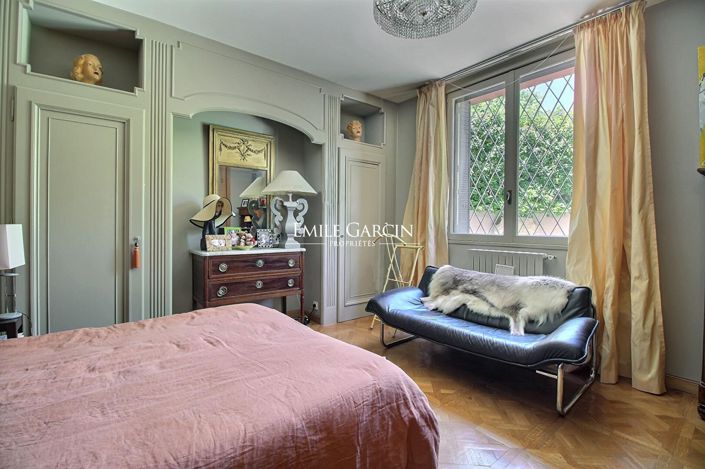 Image No.11-5 Bed House for sale