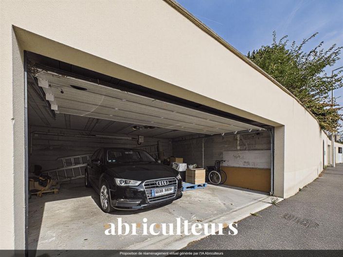 Image No.24-4 Bed House for sale