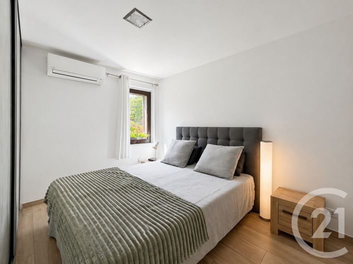 Image No.9-1 Bed Apartment for sale