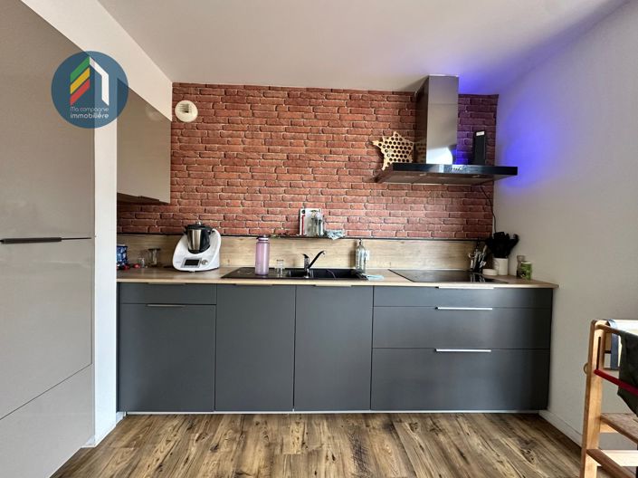 Image No.5-5 Bed House for sale